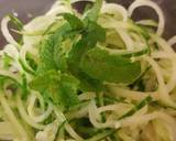 A Healing Cucumber & Garlic Salad. 😀