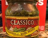 A picture of step 4 of Louise's Pasta with garlic pesto sauce.