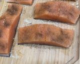 Foto langkah ke 2 dari resep Salmon panggang teflon.