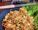 Foto langkah ke 3 dari resep Bakmi Goreng dgn Fish Cake ala Tiger Kitchen.