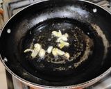 लिपती कोलंबी (Lipati Kolambi Recipe In Marathi) रेसिपी स्टेप 2 फोटो 