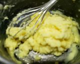Hình bước làm 2 của món Bánh mì nhân Custard
