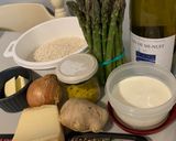 Une image de l'étape 1 de Risotto aux asperges.