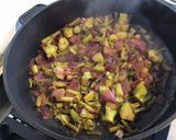 Une image de l'étape 7 de Chou cima sauté au persil plat,oignon rouge et graisse de canard.