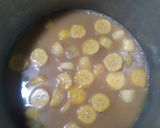 Foto langkah ke 3 dari resep Kolak Pisang Ubi Gula Merah.