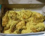 Foto langkah ke 5 dari resep Ayam goreng Serondeng Kelapa.