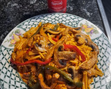 Foto del paso 9 de la receta: Fideos con tiras de lomo