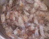 Foto langkah ke 1 dari resep Kaldu udang.