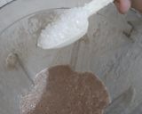 A picture of step 2 of Chicko banana chocolate shake.