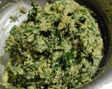 मेथी पराठे (पनीर चीज स्टफ) (methi paratha recipe in marathi) रेसिपी स्टेप 3 फोटो 