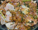 รูปขั้นตอนการทำที่ 2 ของ ไก่สมุนไพร นึ่งหม้อแรงดัน