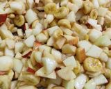 A picture of step 2 of Fruit chaat.