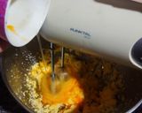 Foto del paso 4 de la receta: Budín de Naranja con Trozos de Chocolate