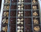 Foto langkah ke 6 dari resep Super Fudge Brownies (loyang sekat).