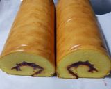 Foto langkah ke 7 dari resep Bolu Gulung.