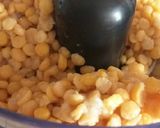 A picture of step 1 of Channe ki daal ka halwa.
