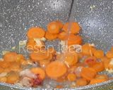 Foto langkah ke 7 dari resep Tumis Brokoli Wortel.
