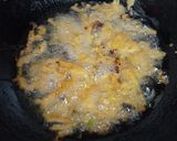 A picture of step 2 of Crispy pakorey.