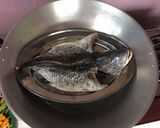 Foto langkah ke 1 dari resep Kerapu kukus.
