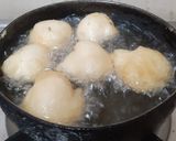 A picture of step 8 of Chilled Dahi Vada.
