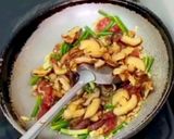 รูปขั้นตอนการทำที่ 3 ของ ข้าวอบไก่หม้อดินใบโหระพา