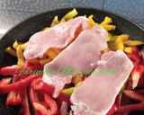 A picture of step 2 of Pork Loin Cutlets with Bell Peppers (Skillet Recipe).