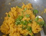 A picture of step 3 of Rava Upma (Semolina Upma With Sambhar Masala).