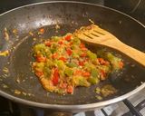 Foto del paso 3 de la receta: Quinoa con pimentón verde, rojo y tomates deshidratados #Stilepiretta