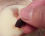Foto langkah ke 3 dari resep Puding Soya Marie Biskuit.