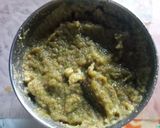 करवंद(रानमेवा)ची चटणी (karvand chi chutney recipe in marathi) रेसिपी स्टेप 3 फोटो 