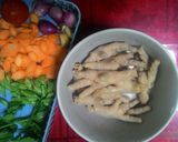 Foto langkah ke 1 dari resep Sop ceker ayam 🐔.