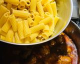 A picture of step 5 of Beefy Sausage Pasta 🍝.