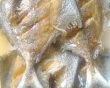 Foto langkah ke 1 dari resep Ikan Bawal Asam Manis.