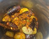 A picture of step 8 of Mini Kathiyawadi Meal- Bharela (Ravaya)Ringana- Bateta nu Shaak-Fulka Rotli😋.
