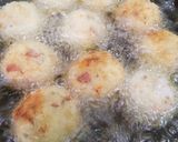 Foto langkah ke 4 dari resep Rice Croquettes (Kroket Nasi).