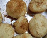 Foto langkah ke 4 dari resep Donat Maizena.