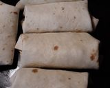 A picture of step 3 of Grilled Steak and Egg Pockets.