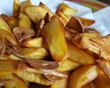 Foto langkah ke 5 dari resep Ubi goreng bawang putih.