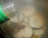 Foto del paso 3 de la receta Merluza en salsa con guisantes y gambas