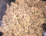 Foto del paso 2 de la receta: Empanadas Caseras y al Horno: Masa Integral - Relleno de Carne, Morrón Verde, Cebolla y Huevo