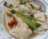 Foto langkah ke 4 dari resep Sup pangsit sederhana 😊.