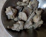 A picture of step 8 of Schezwan Soup.