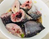 Hình bước làm 2 của món Cá rô kho tộ