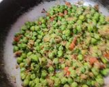 ओल्या चण्याची उसळ (Olya Chanyachi Usal Recipe In Marathi) रेसिपी स्टेप 4 फोटो 