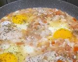 Foto langkah ke 3 dari resep 50.2024. Tumis Telor Ceplok Ayam & Tomat.