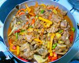 A picture of step 2 of Beef sauce.