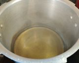 A picture of step 1 of Mutton Korma..
