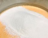 A picture of step 4 of Orange cupcakes.