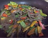 彩椒炒牛肉的食譜步驟4照片