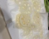 A picture of step 2 of Crispy & healthy snack! Lotus Root Chips.